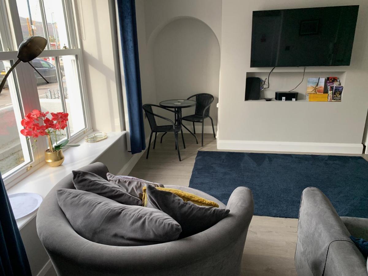Seaview Aurora House - Central Luxury Apartment Warrenpoint Esterno foto